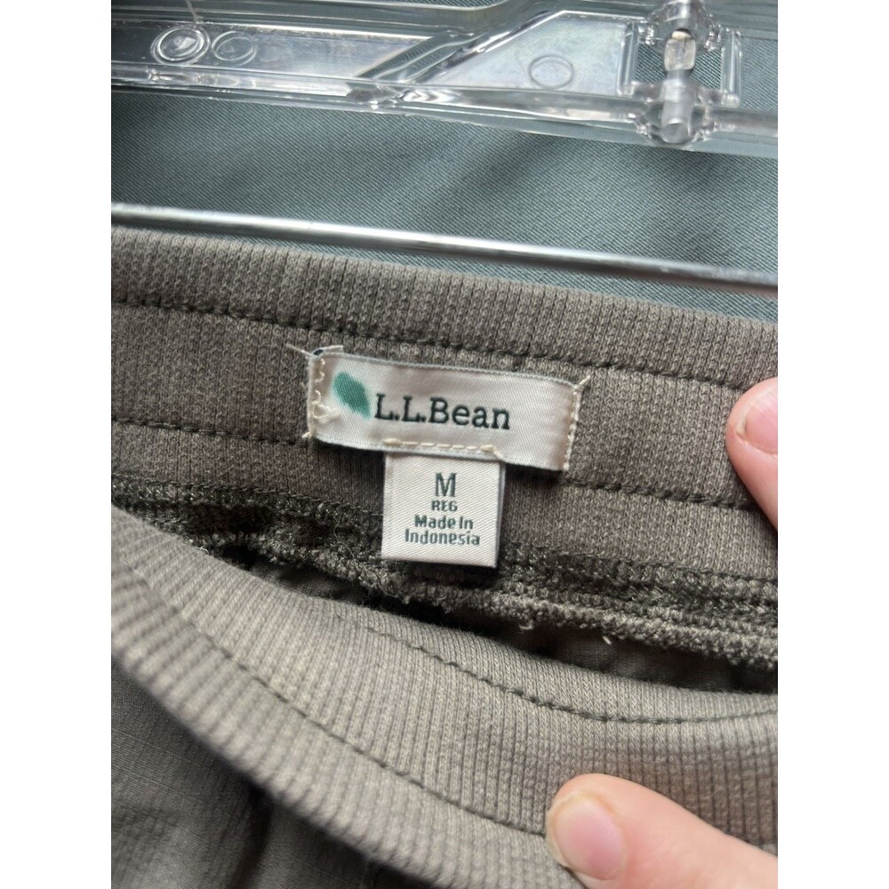 L.L. Bean Women's Ripstop Outdoors Hiking Dark Taupe Stretch Pull-On Pants M - Picture 2 of 13